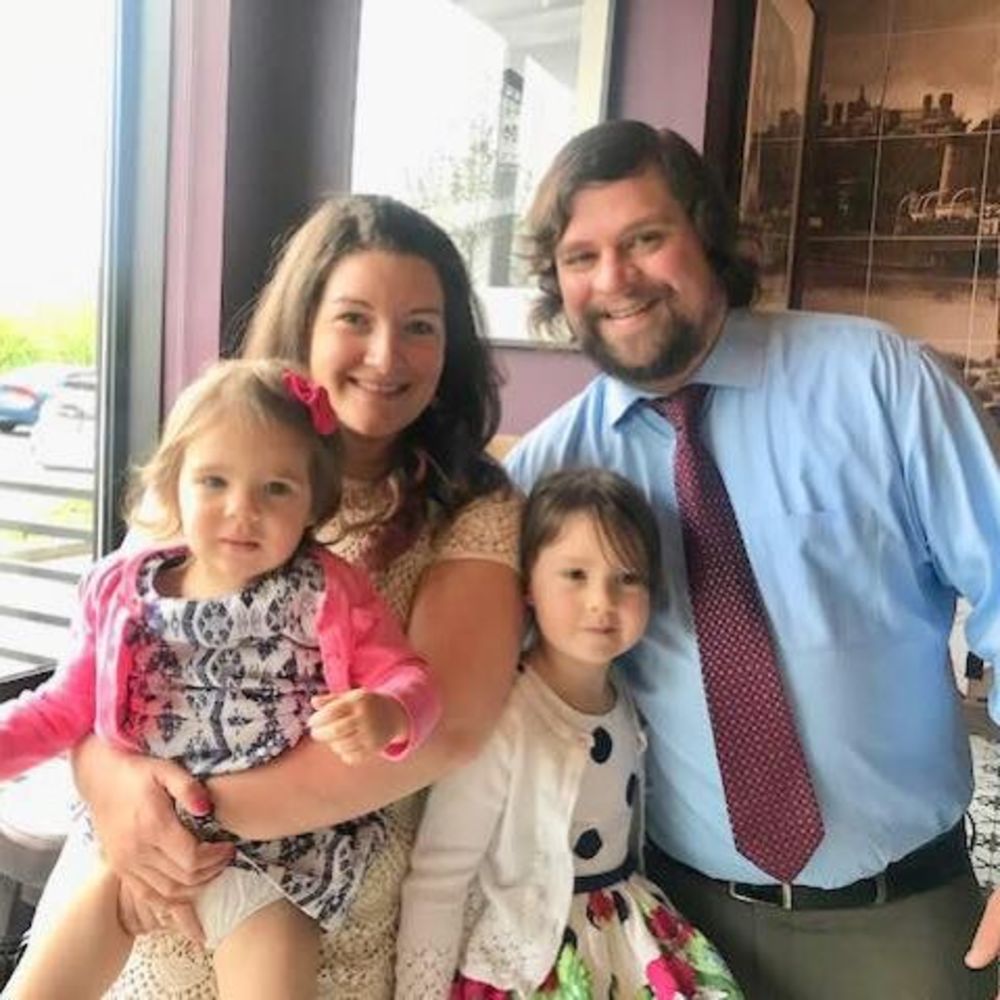 Meet your Posher, Virginia